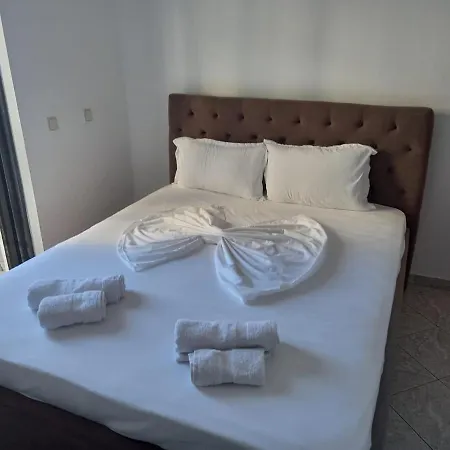 Bed & Breakfast Sunset Sarandë