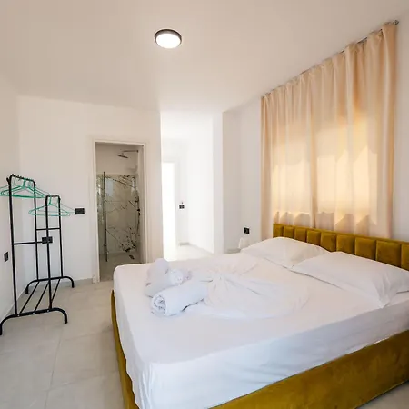 לינה וארוחת בוקר Sunset