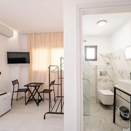 فندق مبيت وإفطار Sunset 3*