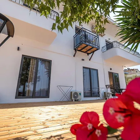 Sunset 3* ساراندا