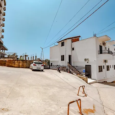 فندق مبيت وإفطار Sunset 3*