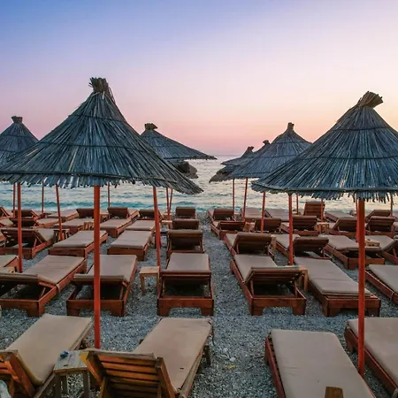 Sunset Sarandë