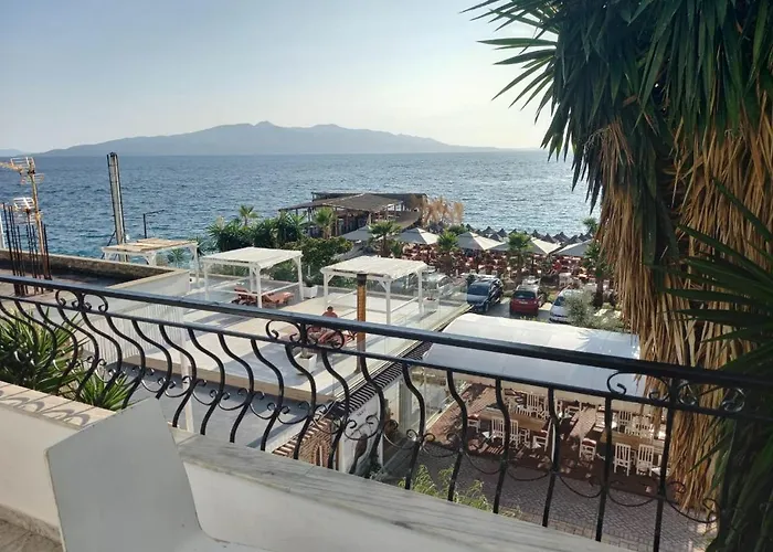 Sunset Σαράντα