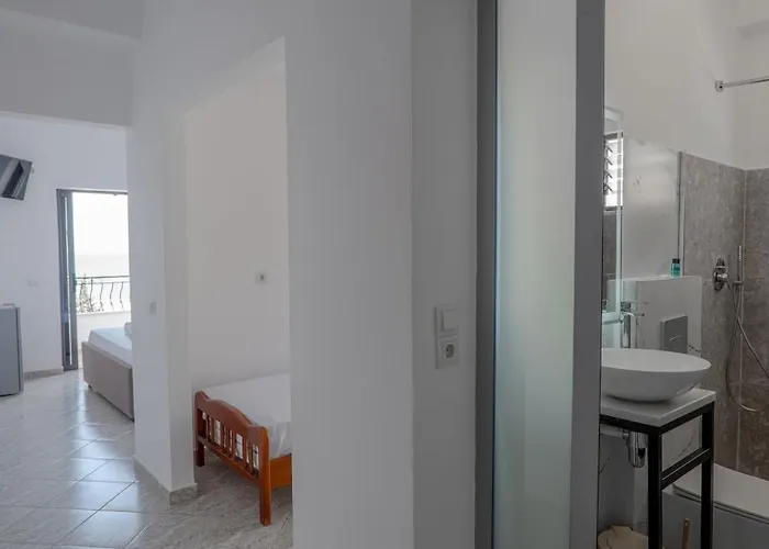 Sunset Σαράντα