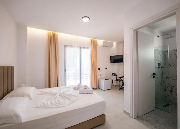 Sunset 3* Σαράντα