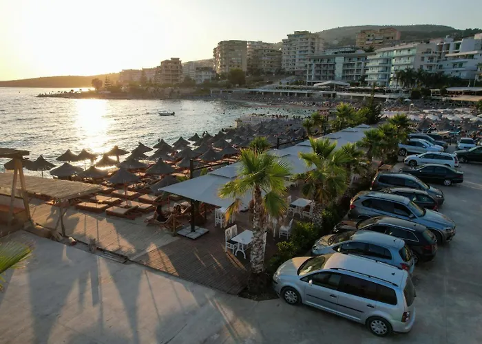 Sunset Oda ve Kahvaltı 3*